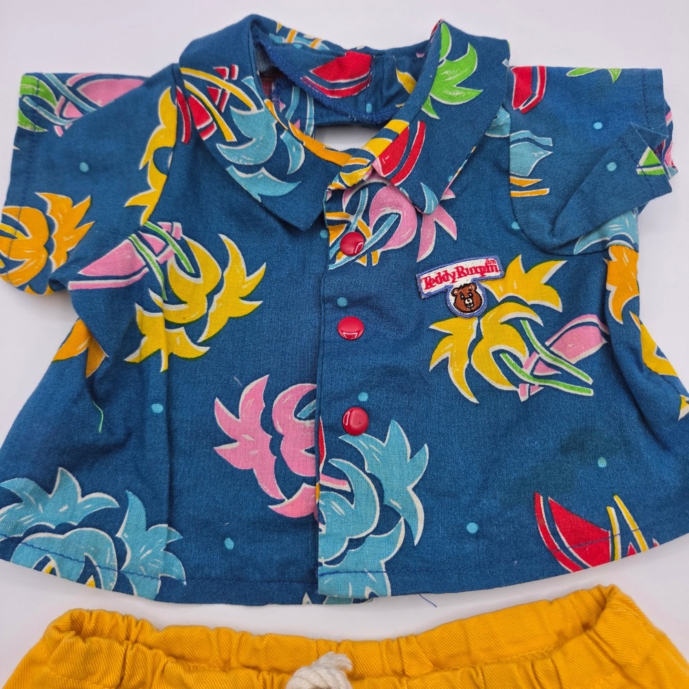 Vintage Teddy Ruxpin Summertime Outfit Tropical Shirt Yellow Shorts WOW 1980s - Picture 2 of 11